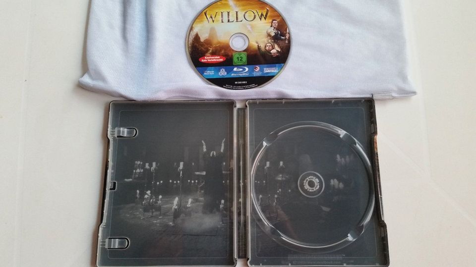 WILLOW Blu-ray Steelbook sehr schönes Sammlerstück Kultfilm in Dannstadt-Schauernheim