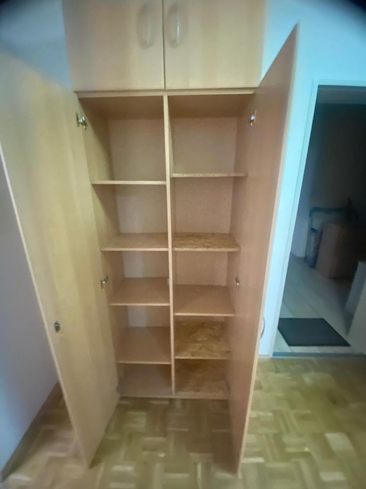 Aktenschrank Schrank Büroschrank in Essen