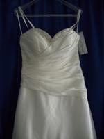 Brautkleid, ivory, A-Linie, Hochzeit, elegant, Gr. 38, Barock,neu Berlin - Reinickendorf Vorschau
