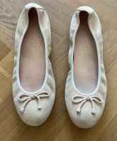 Unisa Ballerinas Größe 41, beige, Wildleder Baden-Württemberg - Freiburg im Breisgau Vorschau