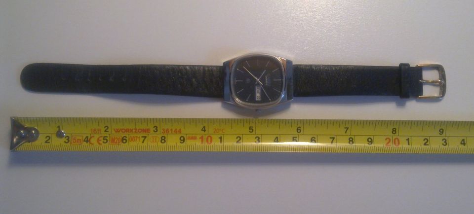 Orient Quarz Armbanduhr Herren, gebraucht in Oberndorf am Neckar