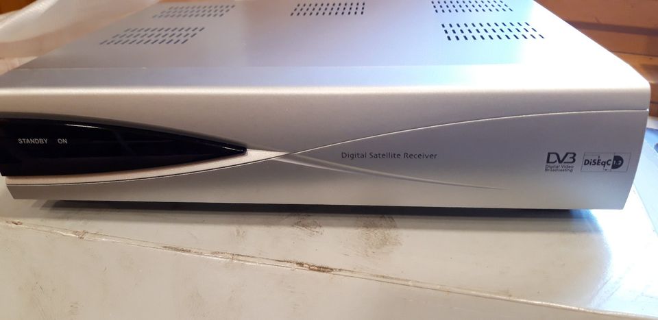 Digitaler  Satelliten Receiver DVB in Steinwiesen