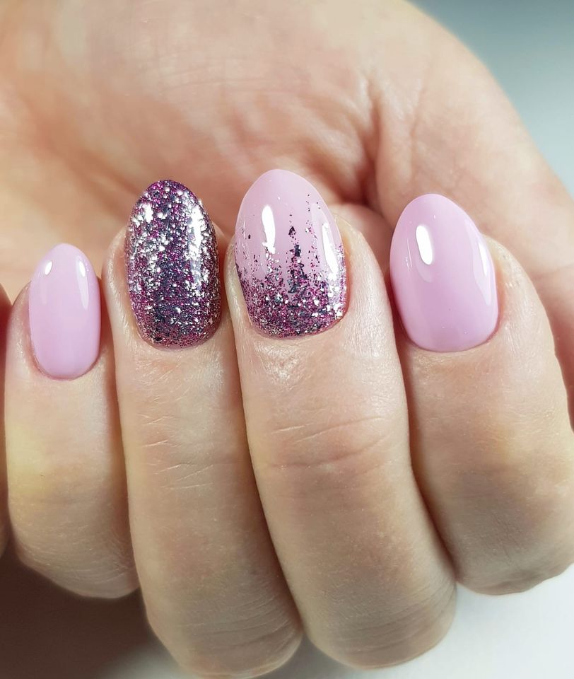 Nagelmodellage/ Gelnägel/ Nageldesign/ Maniküre in Kassel