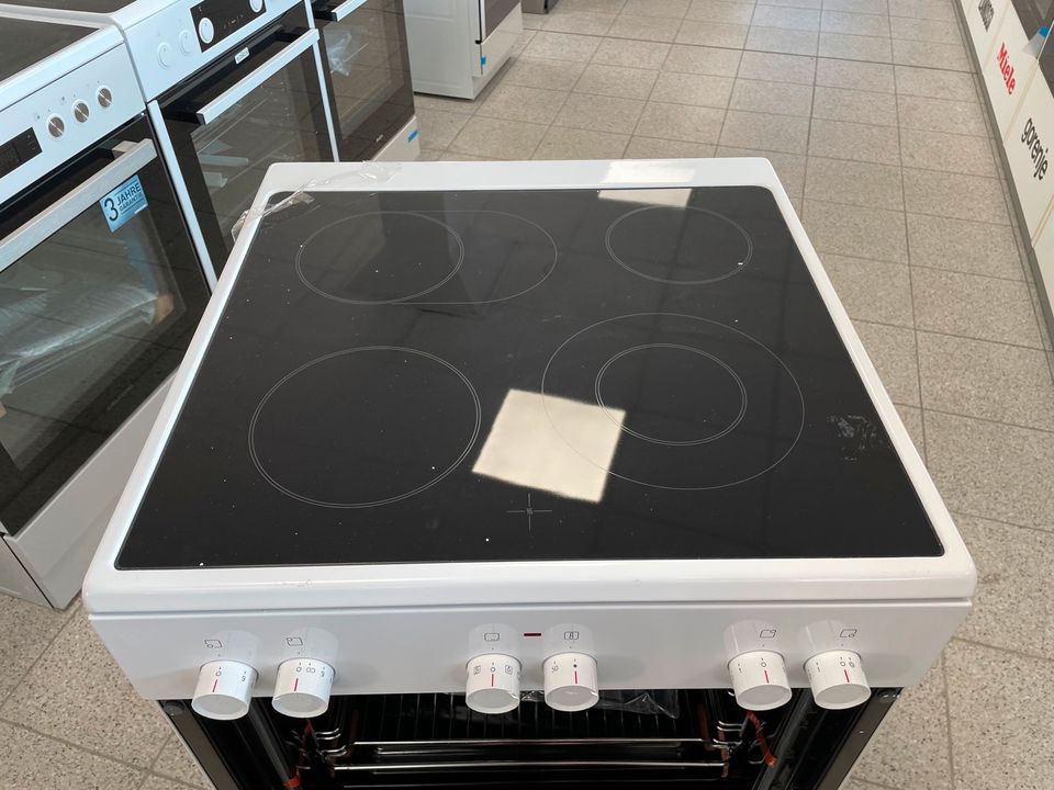 Bosch HKA090220 Serie 2 Elektro-Standherd, 60 cm breit, 3D in Niedersachsen  - Garbsen | Herd, Elektroherd oder Backofen gebraucht kaufen | eBay  Kleinanzeigen ist jetzt Kleinanzeigen