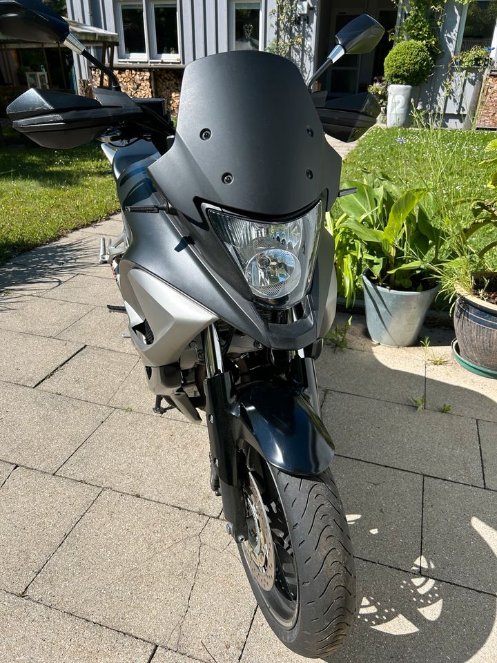 Top Honda Crossrunner VFR800X ++viel Zubehör++ in Neu Ulm