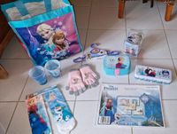 Anna Elsa Frozen Socken Brotbox Lichterkette Becher usw neu Rheinland-Pfalz - Bellheim Vorschau