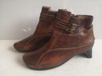 Damen Schuhe Boots Stiefeletten Think! Gr 39, 5 rotbraun Leder Duisburg - Rheinhausen Vorschau