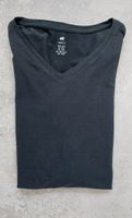 T-Shirt mit V-Ausschnitt Slim Fit | XL Nordrhein-Westfalen - Rheine Vorschau