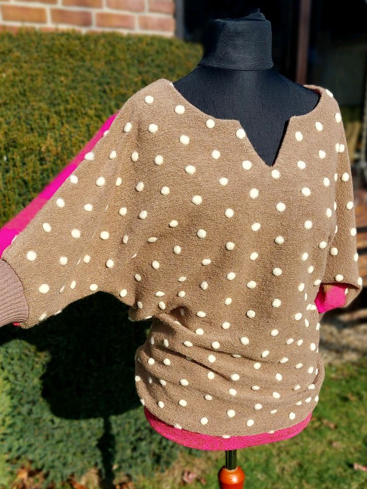 Toller lässiger Wollwalkpulli in camel/pink, handmade in Velen