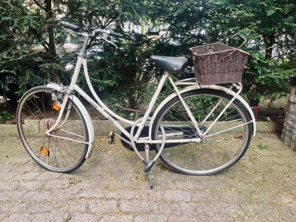 Damenfahrrad Gazelle weiß in München