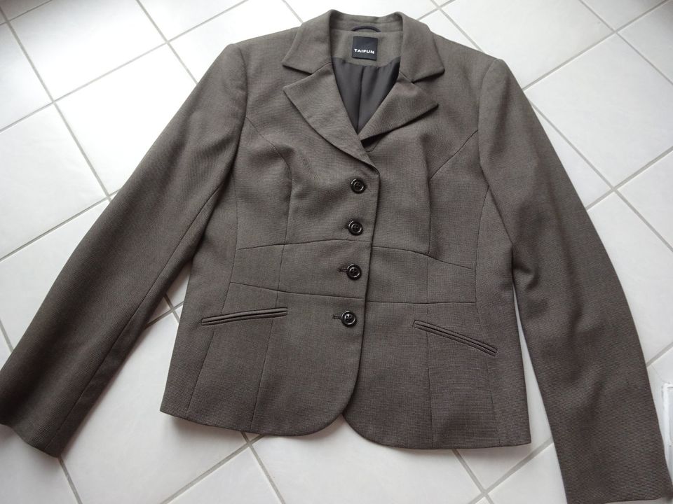 Taifun Damen Blazer Jacke braun kariert Gr. 40 - wie NEU! in Ingolstadt