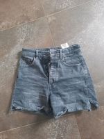 Sehr gut erhaltene Highwaist Shorts Gr.34 Schleswig-Holstein - Reinfeld Vorschau