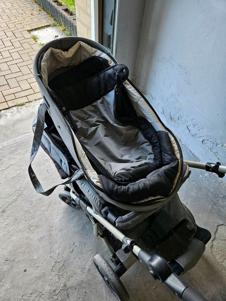 Kinderwagen 3 in 1 in Siegen