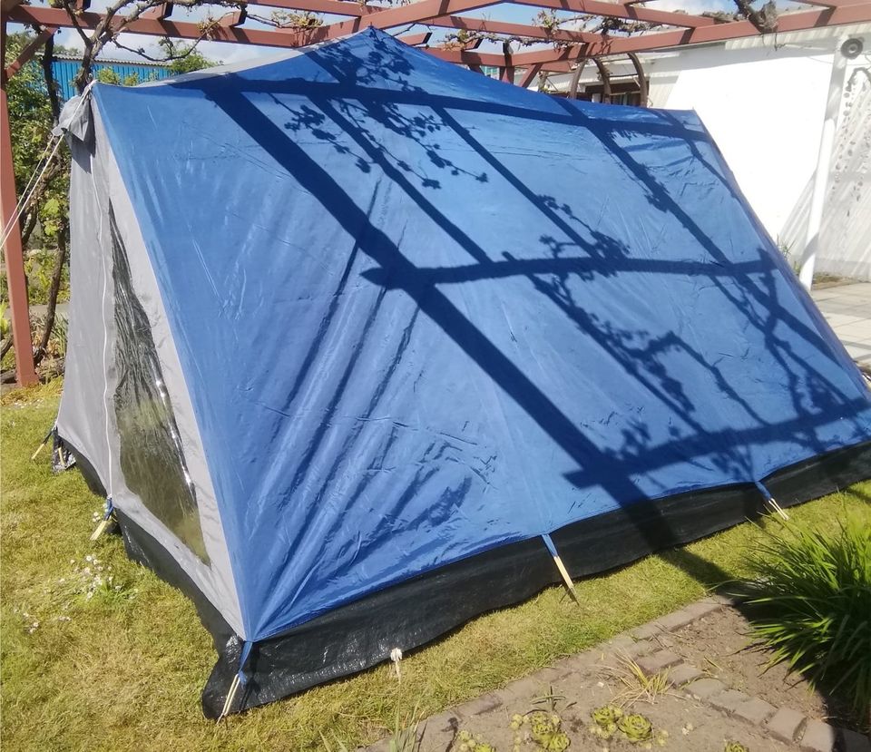 Vier Personen Zelt mit Vorraum, Familienzelt in Nersingen