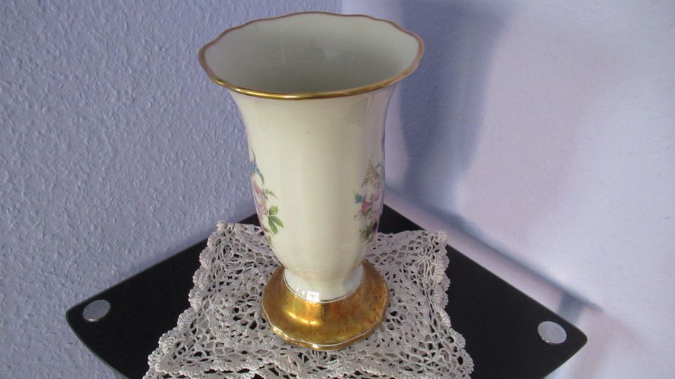 Rosenthal Porzellan Vase, SELB-PLÖSSENBERG, Ofterdinger, Goldrand in Pinneberg