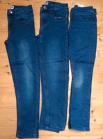 Jeans Hosen Set blau Größe 128 Hose Nordrhein-Westfalen - Warendorf Vorschau