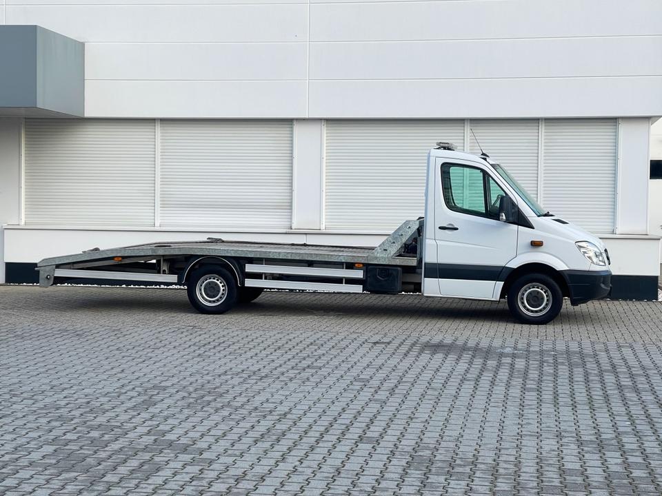 Abschleppwagen Mieten in Dresden Sprinter Lang PKW Transporter in Dresden