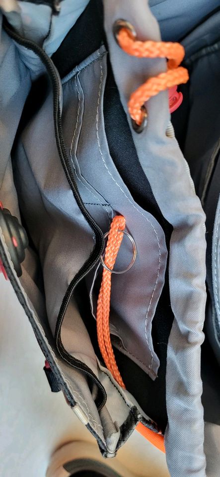 Scout Büchertasche in Orange/Schwarz mit Jet / Flieger in Fürth