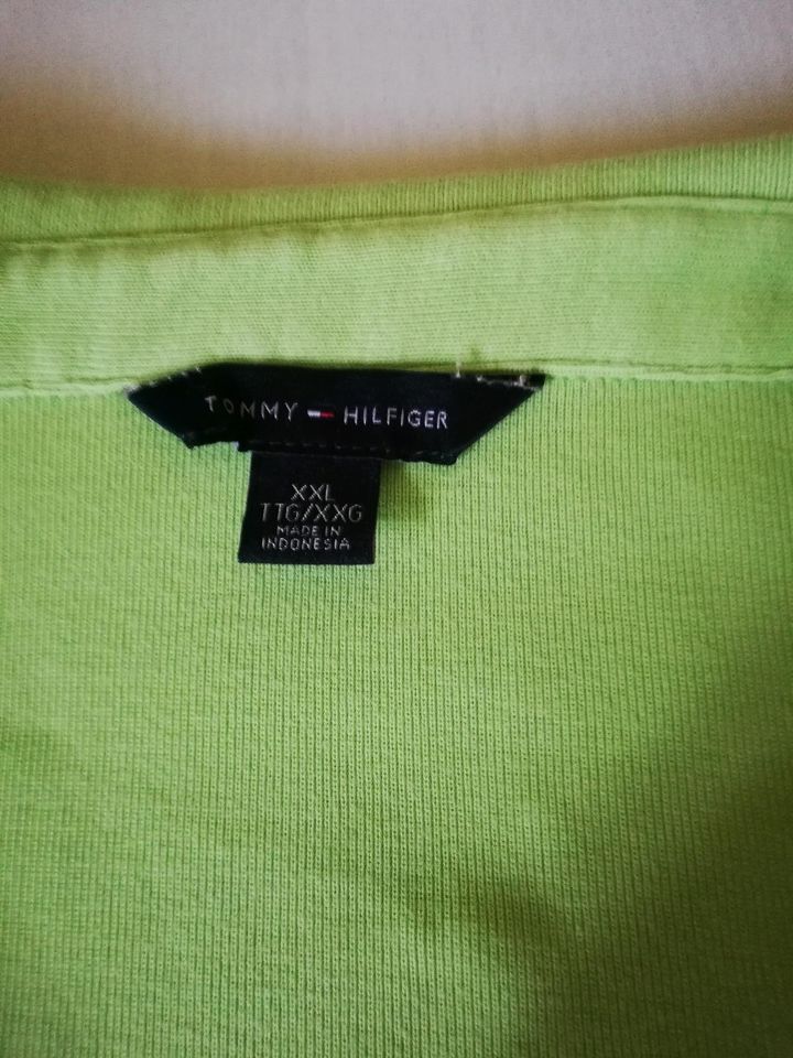 Damen Hilfiger Shirt, grün, XXL, getragen in Essen
