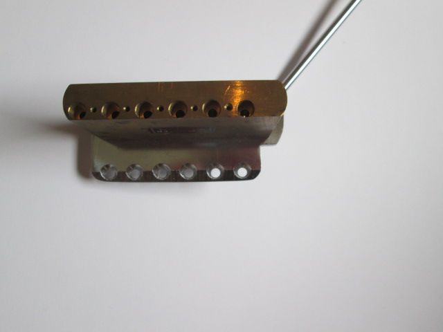 Schecter van Nuys - Tremolo Bridge Brass Block USA vintage 70s in Herne