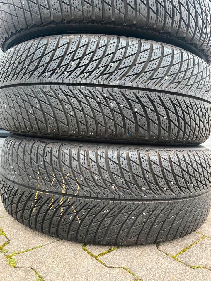 4x 235/55 R19 Michelin Winterreifen Reifen Satz Pilot Alpin 5 in Rodgau