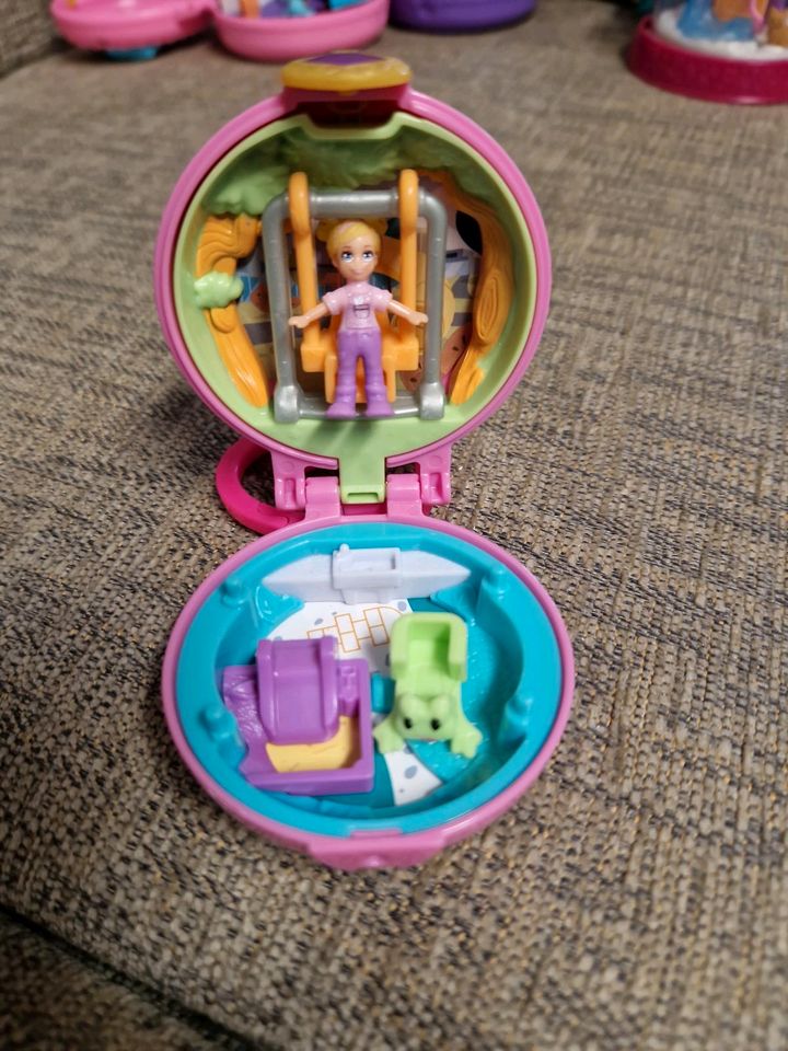 Polly Pocket Set in Selent