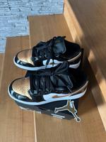 Air Jordan Sneaker Damen Gr. 38,5 Niedersachsen - Vechelde Vorschau
