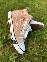 Rieker Damen Gr 40 Chucks Sneakers Leder und Spitze Beige-Rosa Kr. München - Feldkirchen Vorschau