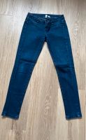 Dunkelblaue Jeans Baden-Württemberg - Neuhausen Vorschau