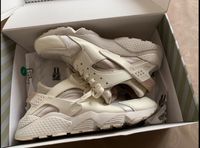 ⭐️WIE NEU NIKE HUARACHE LIGHT BONE SAIL GR. 42 28,5 cm⭐️ Hessen - Elz Vorschau