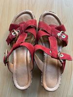 Gabor comfort G 7 1/2 Gr Größe 41 Sandalen Absatz rot Sommer Hessen - Brechen Vorschau