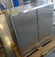 Edelstahlschrank 2-türig Schrank aus Inox gebraucht Bayern - Dietersheim Vorschau