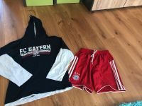 Adidas FC Bayern München Kinder Hoodie Shorts 152 Baden-Württemberg - Untereisesheim Vorschau