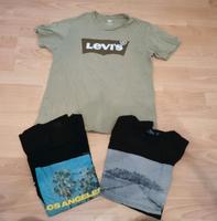 3 T-Shirts Gr. S Levi's... Niedersachsen - Oyten Vorschau