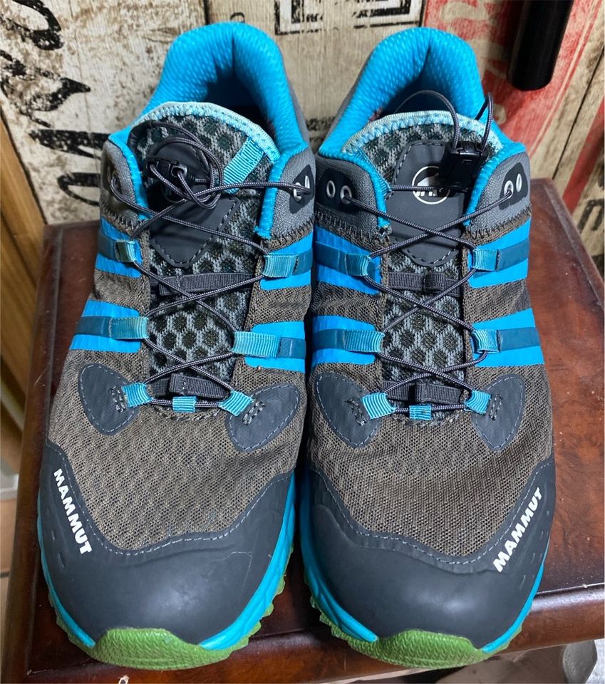 Mammut Sportschuh Gr 41 1/3 in Ottobeuren