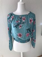 Schöne Bluse mit floralem Druck Gr. 34 Baden-Württemberg - Billigheim Vorschau