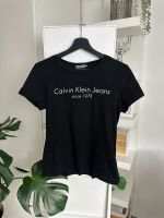 Schwarzes Calvin Klein T-Shirt / S Nordrhein-Westfalen - Brakel Vorschau