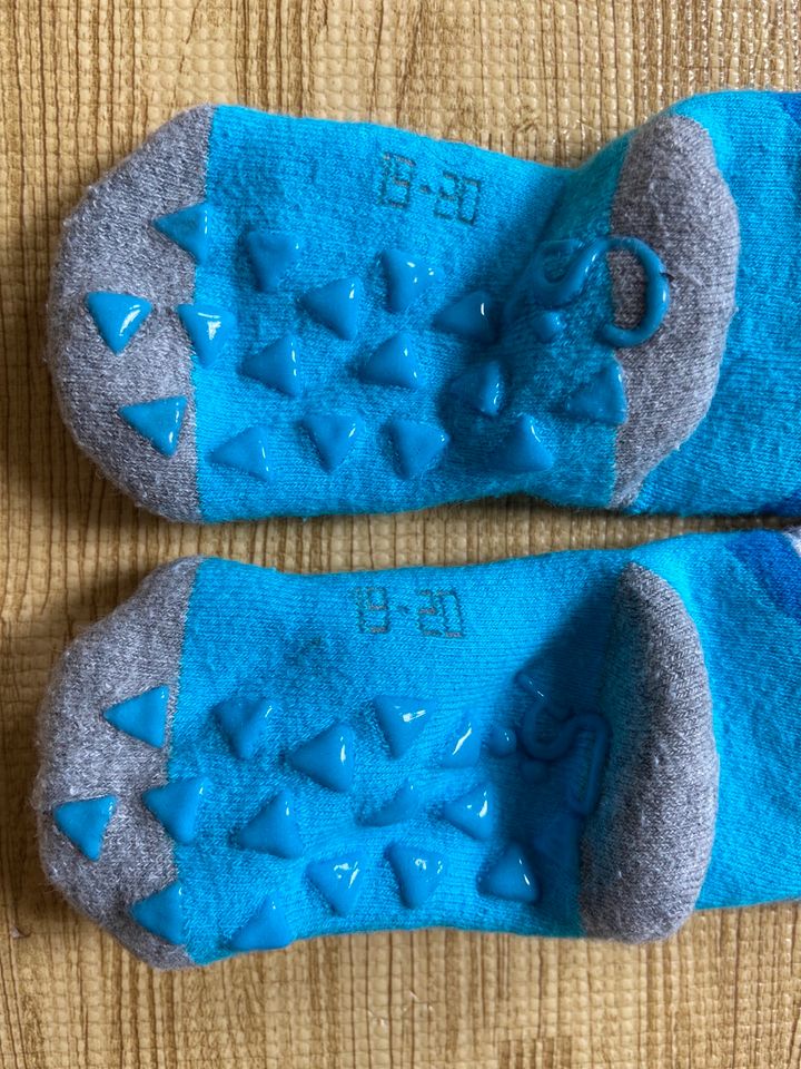 Sterntaler ABS Socken 19/20 NEU zum Kriechen, Krabbeln, Laufen in Riesa