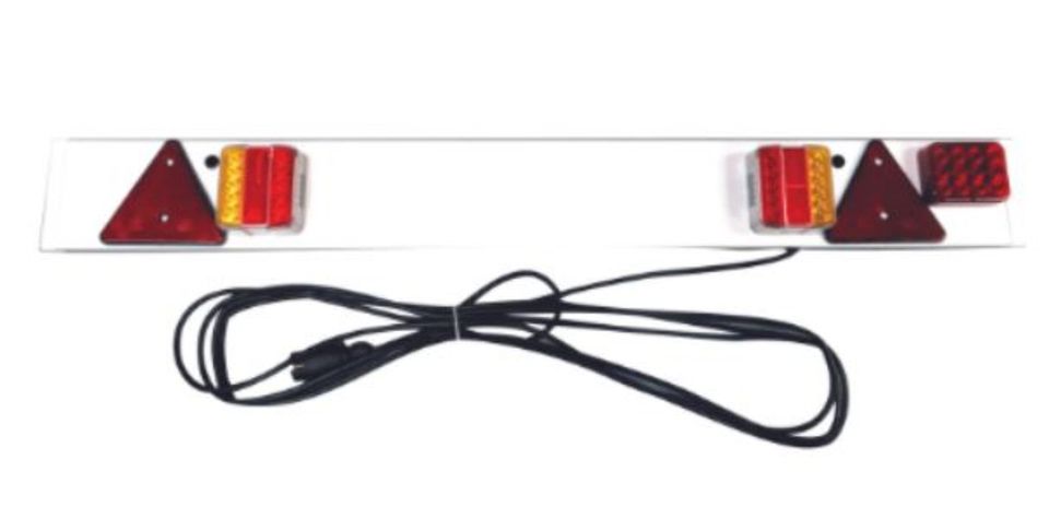 LED Anhängerrückleuchte mit Nebelleuchte (150 cm) in Ahlen