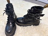 Dr. Martens Jadon HDW  Größe 39 Nordrhein-Westfalen - Solingen Vorschau