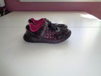 Schuhe Sneaker Sportschuhe schwarz-pink Gr. 34 Brandenburg - Brandenburg an der Havel Vorschau