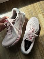 Adidas Supernova Rise 41 1/3 rosa weiß München - Bogenhausen Vorschau
