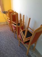 Stühle zu verschenken. Sind von Möbel Knappstein Nordrhein-Westfalen - Finnentrop Vorschau