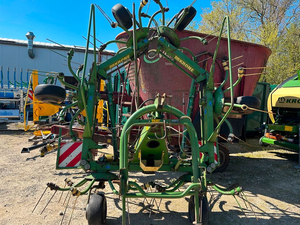 Krone Kreiselheuer / Kehrer KW 7.70/6x7 in Husum