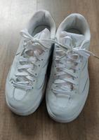 New Balance Sneaker CT 302 Gr. 39 Niedersachsen - Lohne (Oldenburg) Vorschau