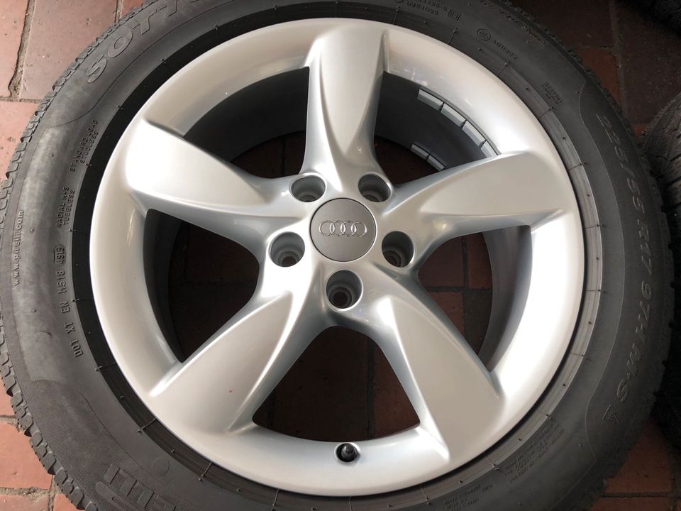 Original Audi A6 4G Felgen 17 Zoll Winterreifen 225 55 17 Pirelli in Leimen