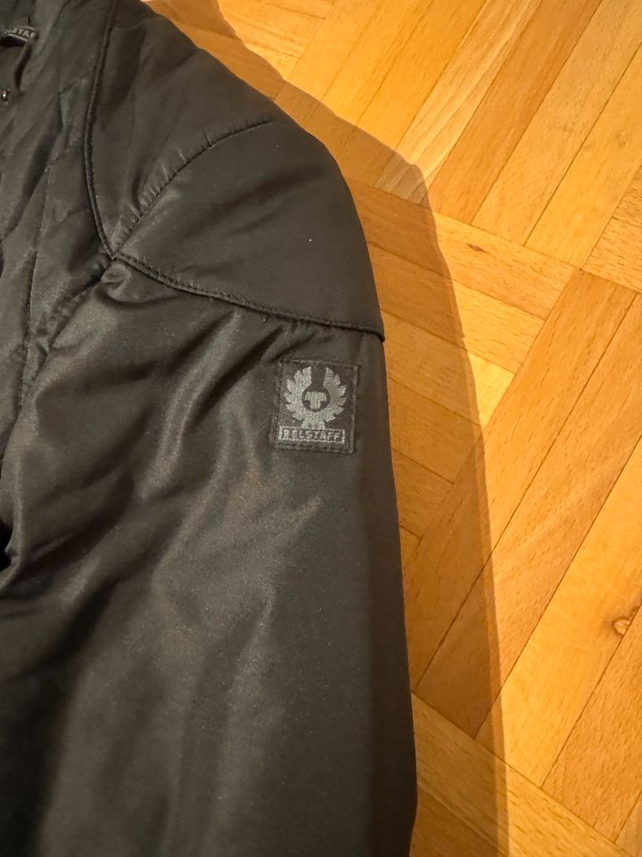 Belstaff Jacke Damen 42 italienische Größe 36 in Hildrizhausen