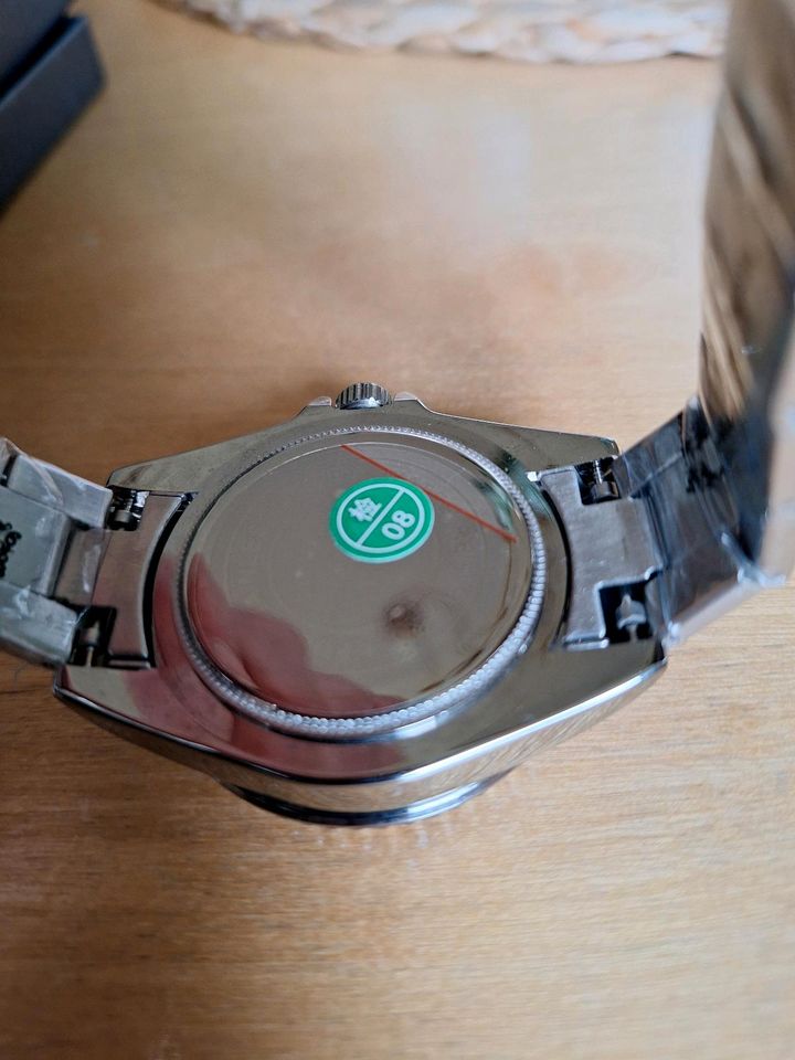 Nagel neue Lige Armbanduhr in Albstadt