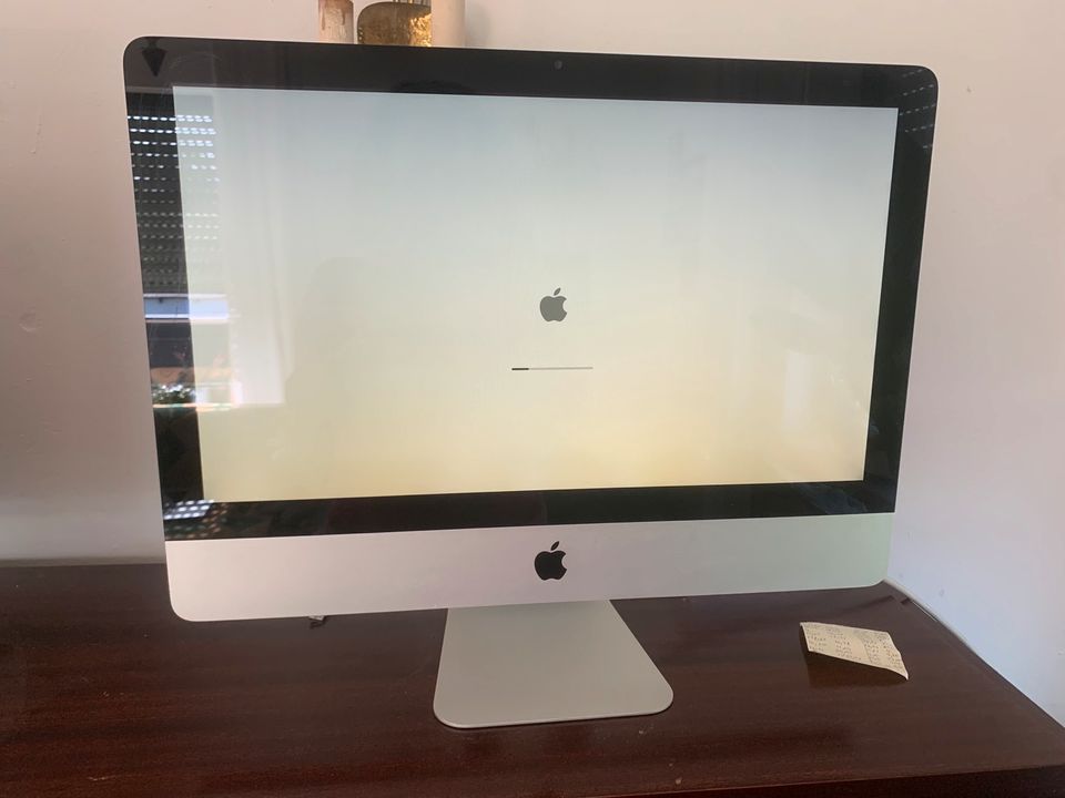 Imac Sierra 21,5 Zoll in Weißenburg in Bayern