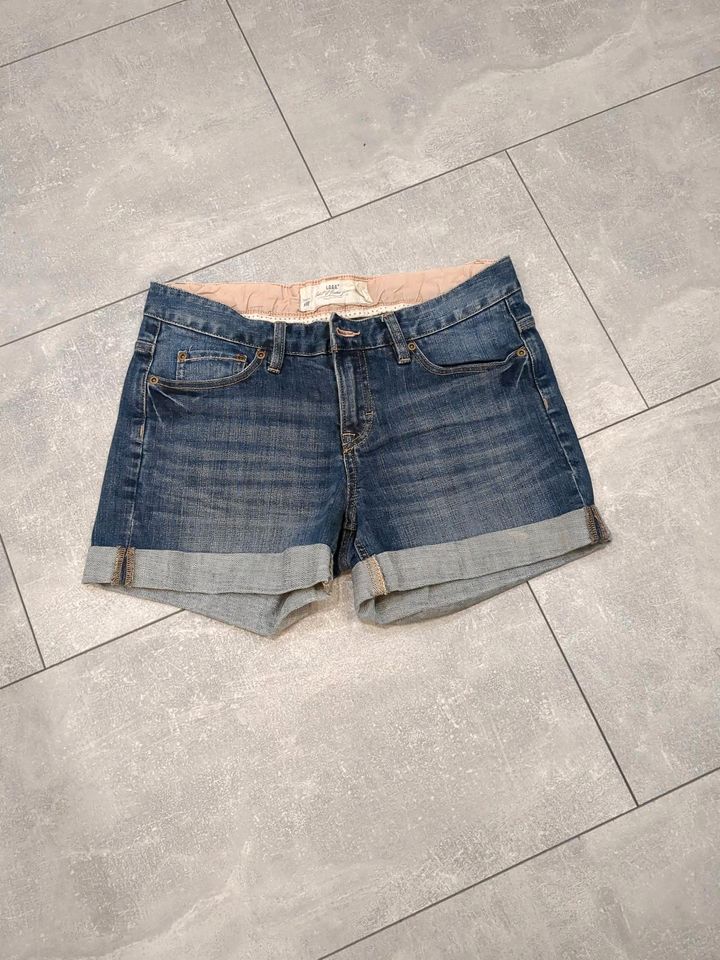 Kurze Sommer Jeans Hose Gr.27 in Mönchengladbach